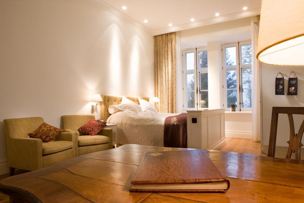 Paedaste Manor Szoba fotó