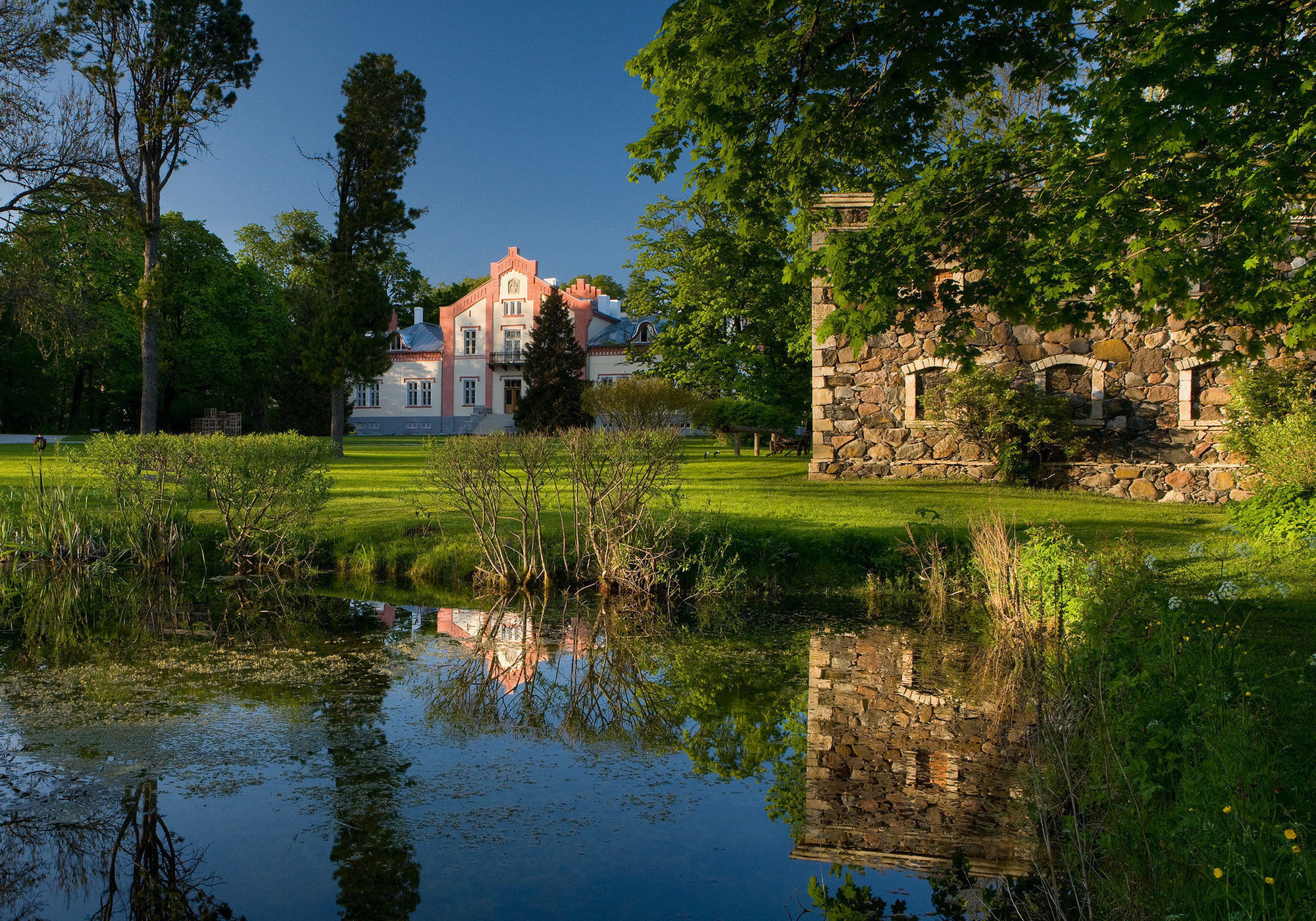 Paedaste Manor Kültér fotó