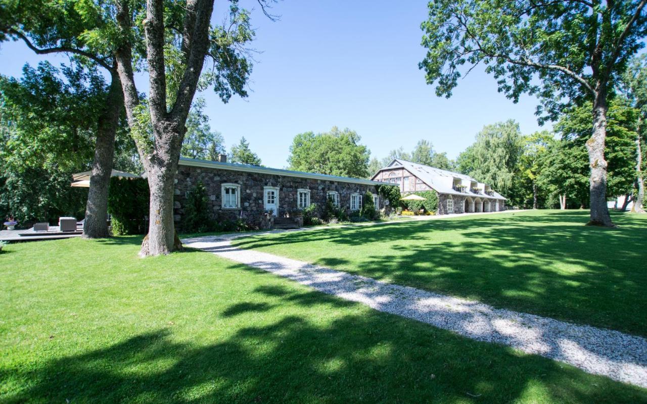 Paedaste Manor Kültér fotó
