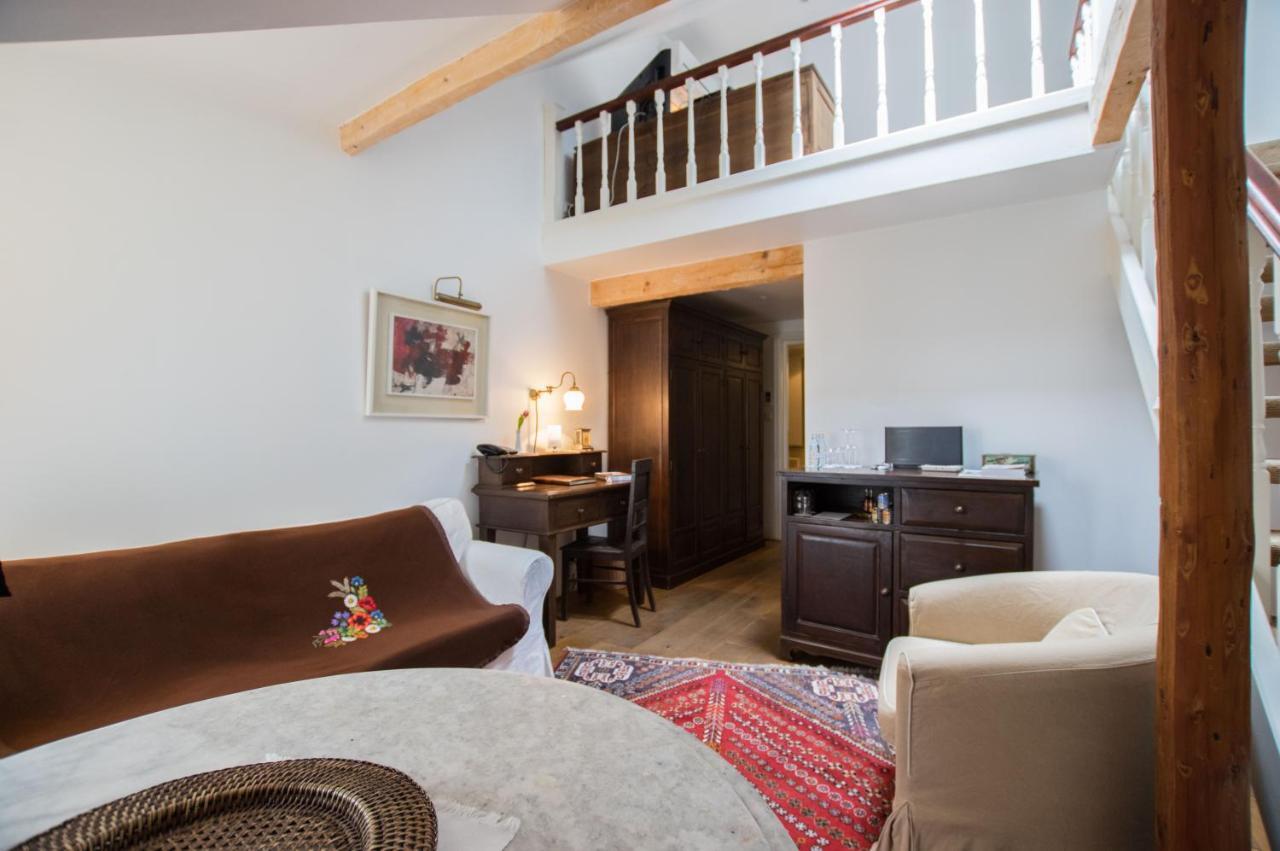 Paedaste Manor Kültér fotó